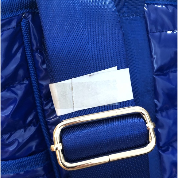 COPY - COPY - NWT ah  dorned New York Puffy Tote Bag - Picture 4 of 6